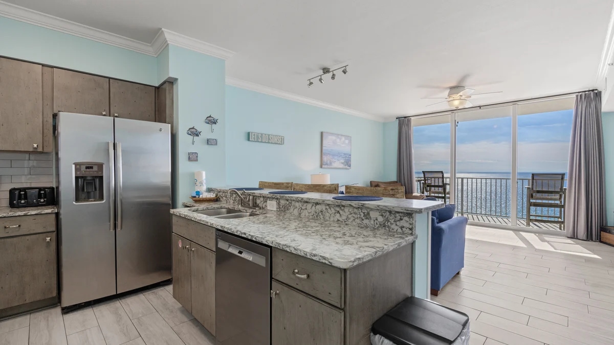 Welcome to relaxing hot tub escapes in Panama City Beach