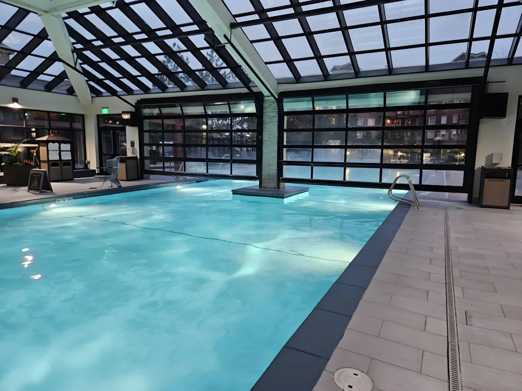 Welcome to relaxing hot tub escapes in Snyderville