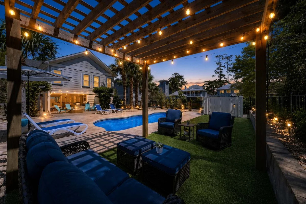 Discover more of Oak Island