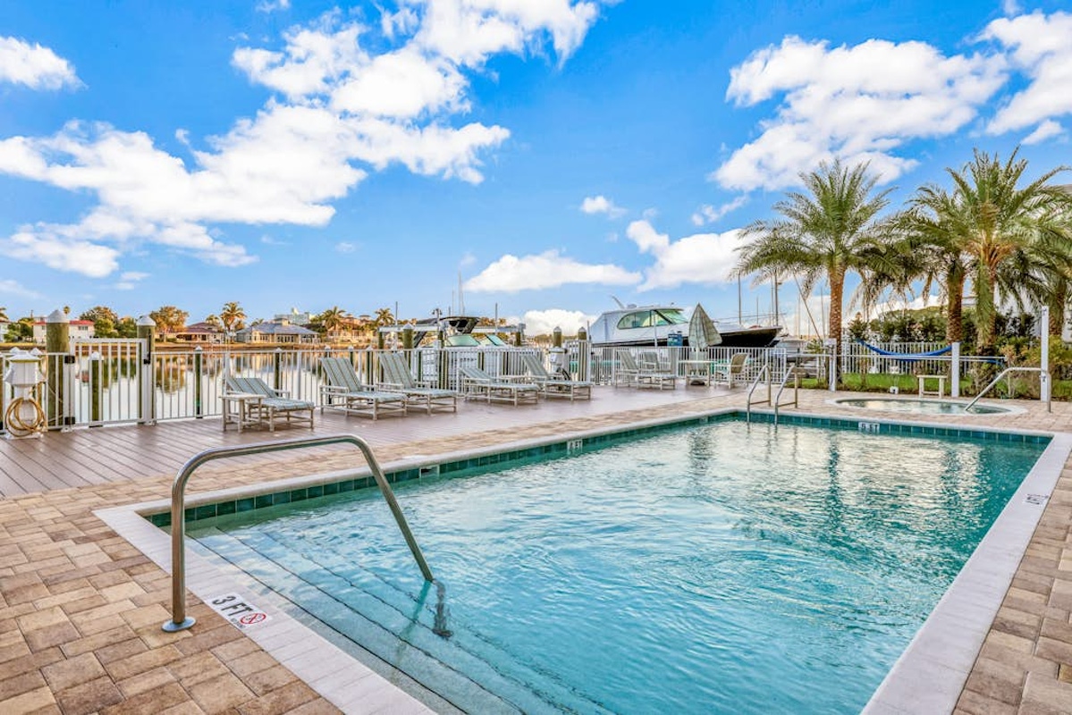 Discover more ways to unwind in Clearwater Beach
