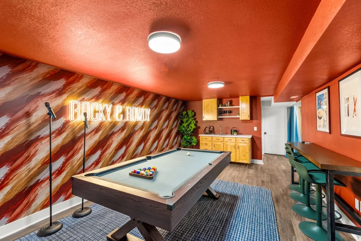 Welcome to relaxing hot tub escapes in Thornton
