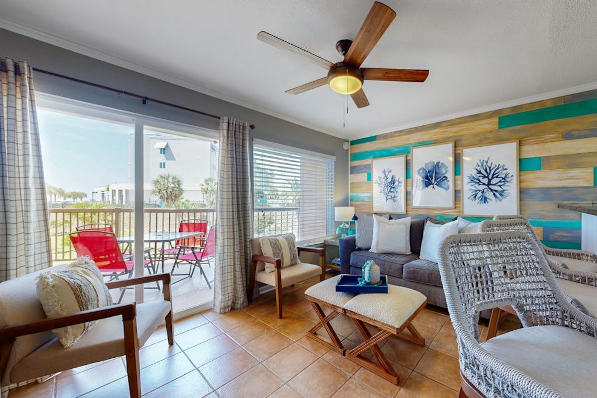 Welcome to private poolside luxury in Galveston