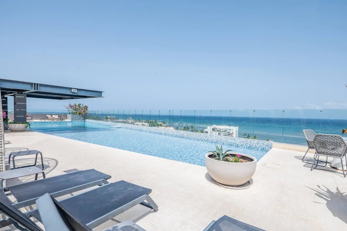 Welcome to private poolside luxury in Playa del carmen