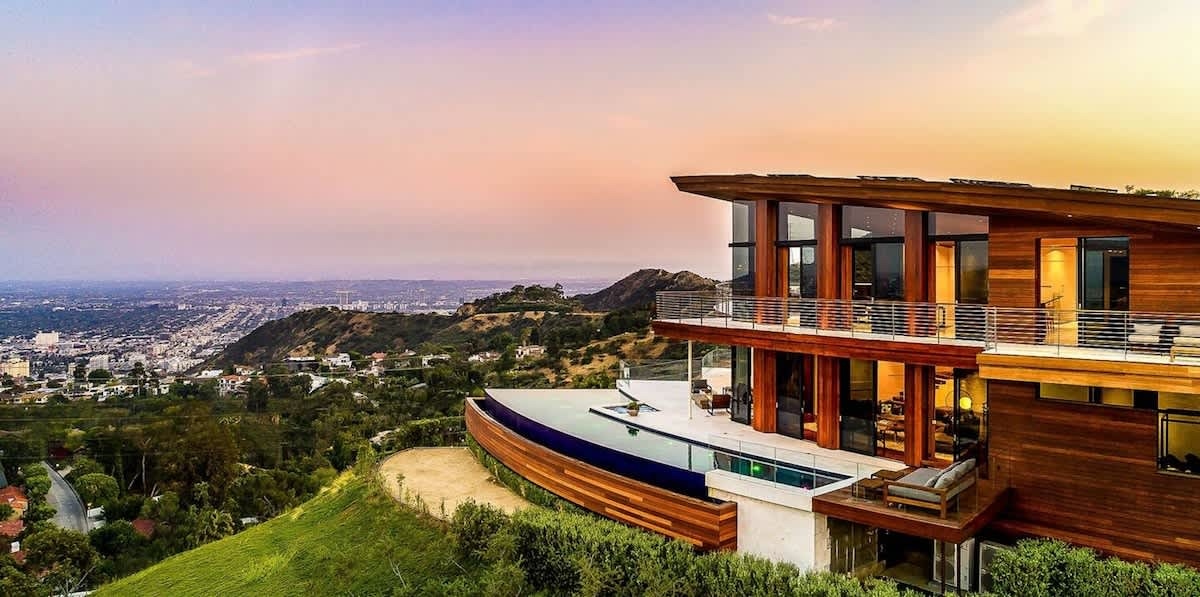 Discover more of Studio City