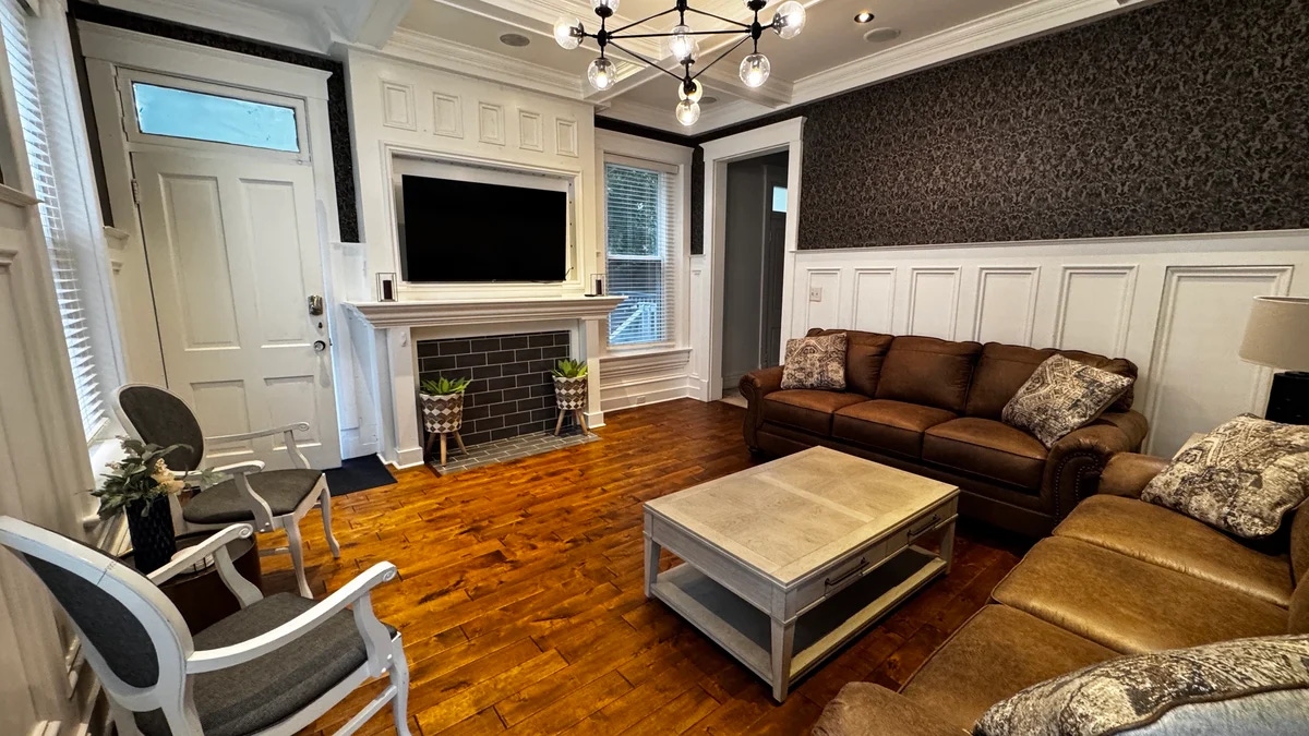 Welcome to relaxing hot tub escapes in Louisville