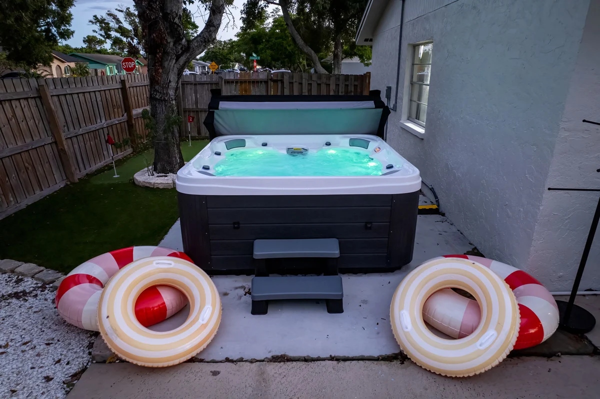 Discover more beyond the pool in Largo