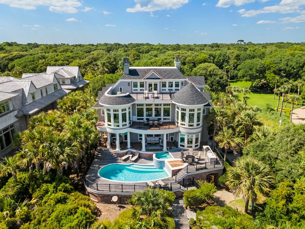 Welcome to the shores of Johns Island