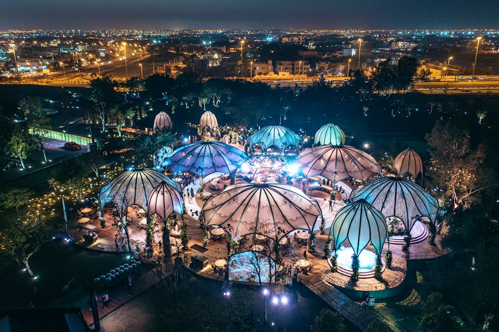 wedding planner doha event designer domes ombre 