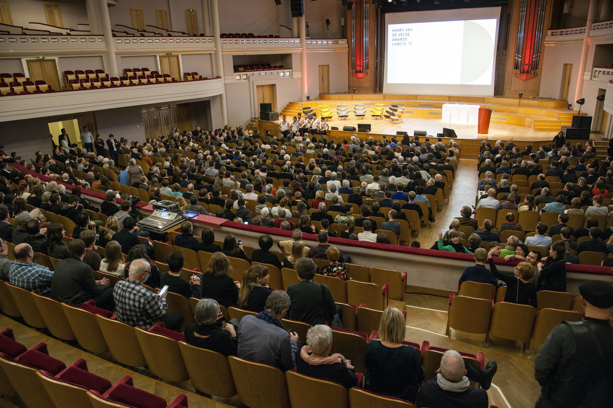 The ceremony in the Henry Le Boeuf hall (Bozar, 2015) © Michael De Lausnay