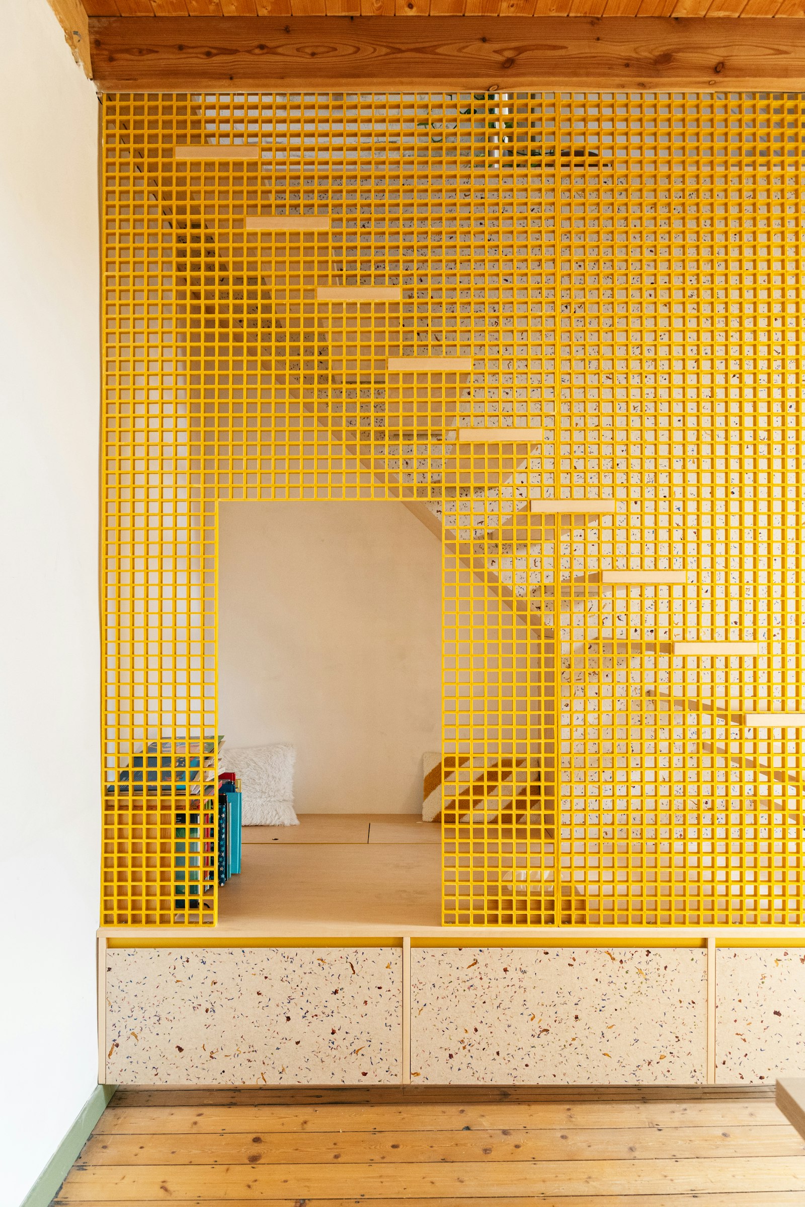 Privéwoning Sam & Annelies, zolder met nieuwe trap © Lien Notebaert