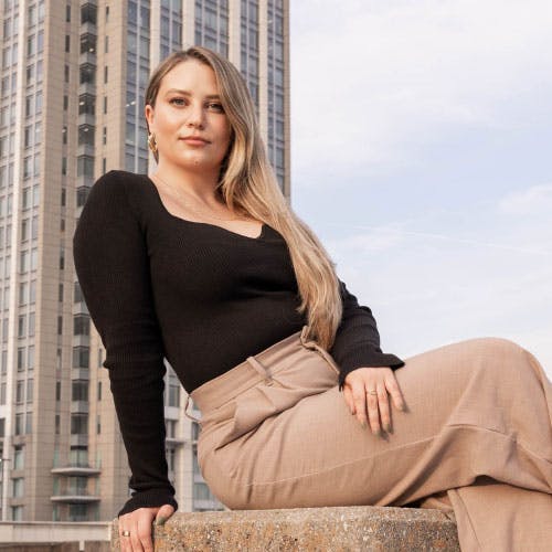 Dr. Hali Pearce