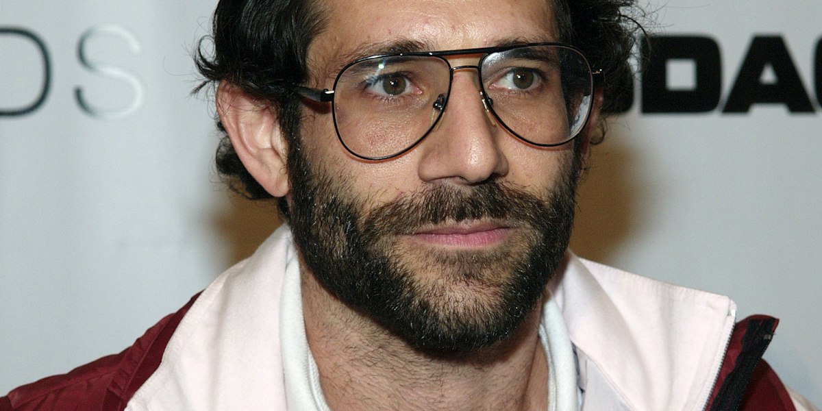 Dov Charney contraataca