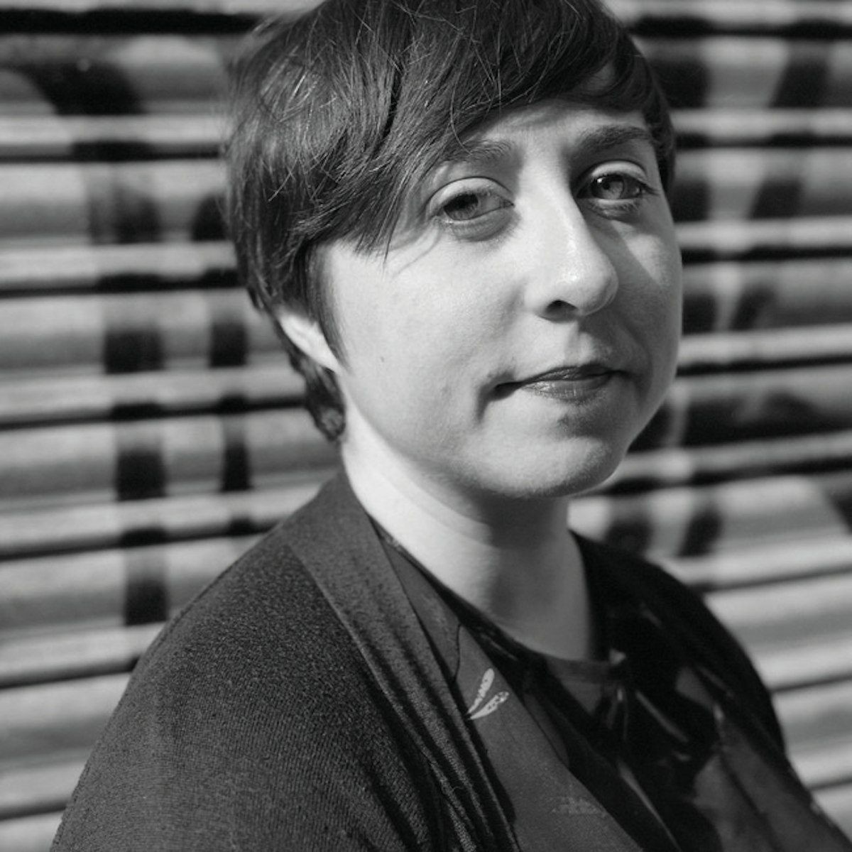 Elena Medel, escritora y poeta al frente de La Bella Varsovia