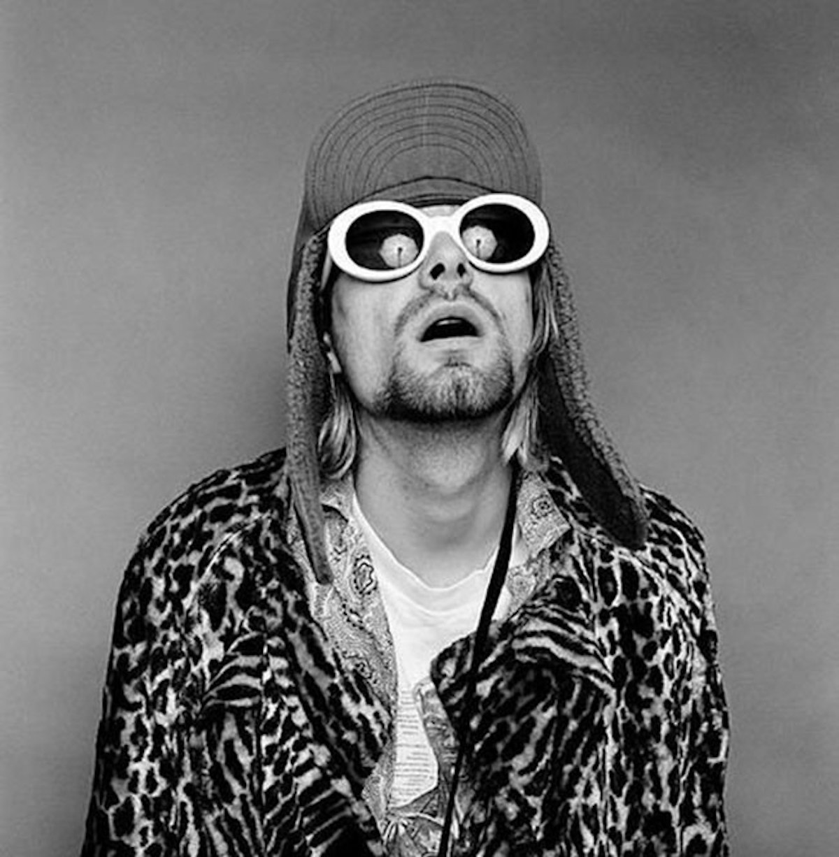 quiero lanzar Tanzania Las gafas de Kurt Cobain son para siempre