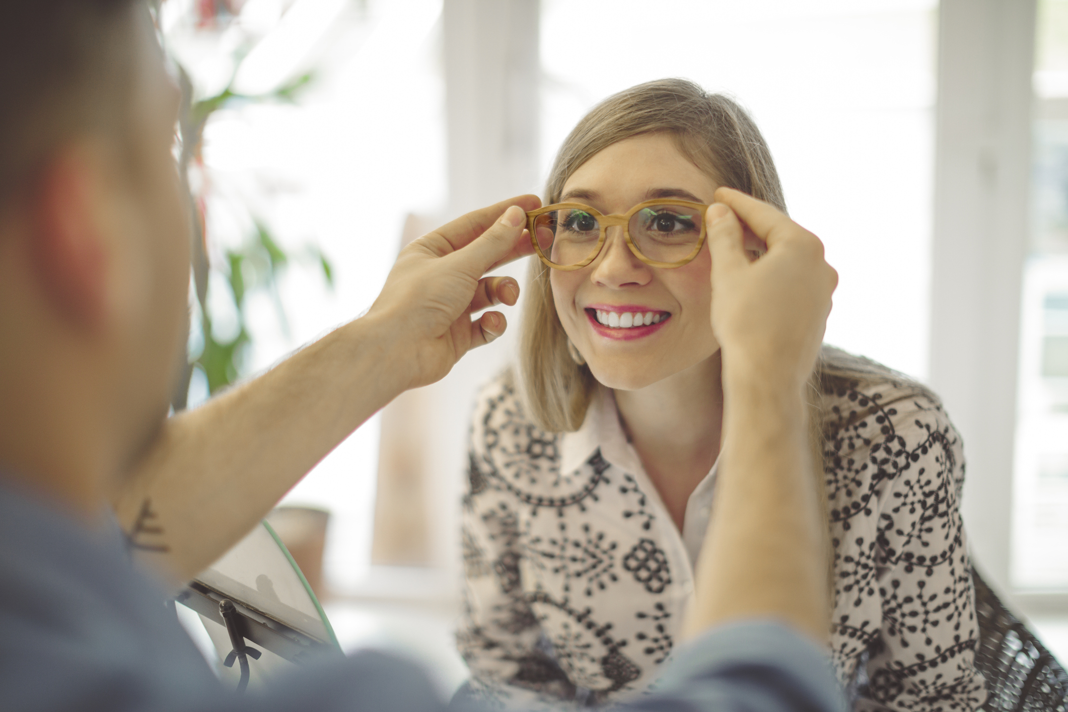 Glasses buying guide sales
