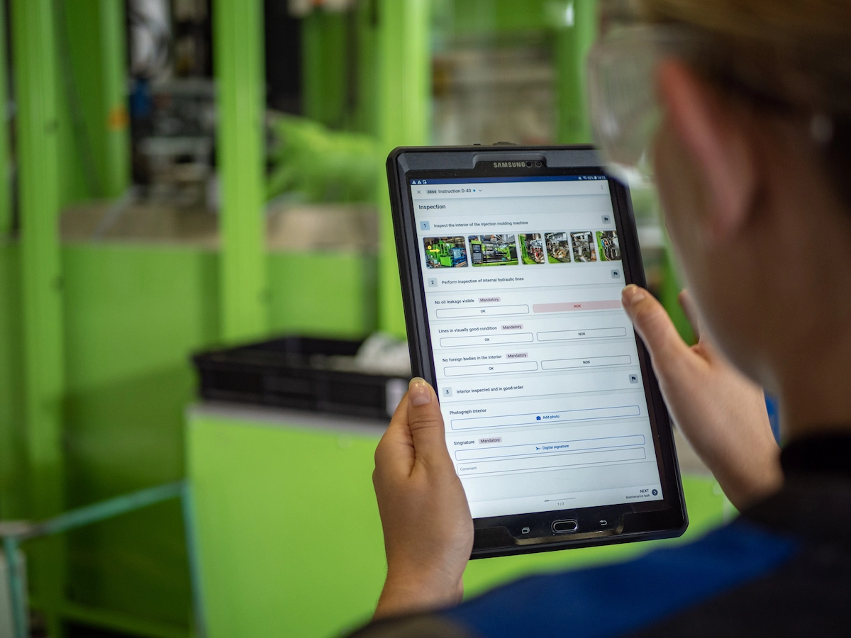 assistant app on the shopfloor