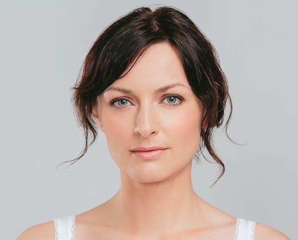 female Ultherapy patient