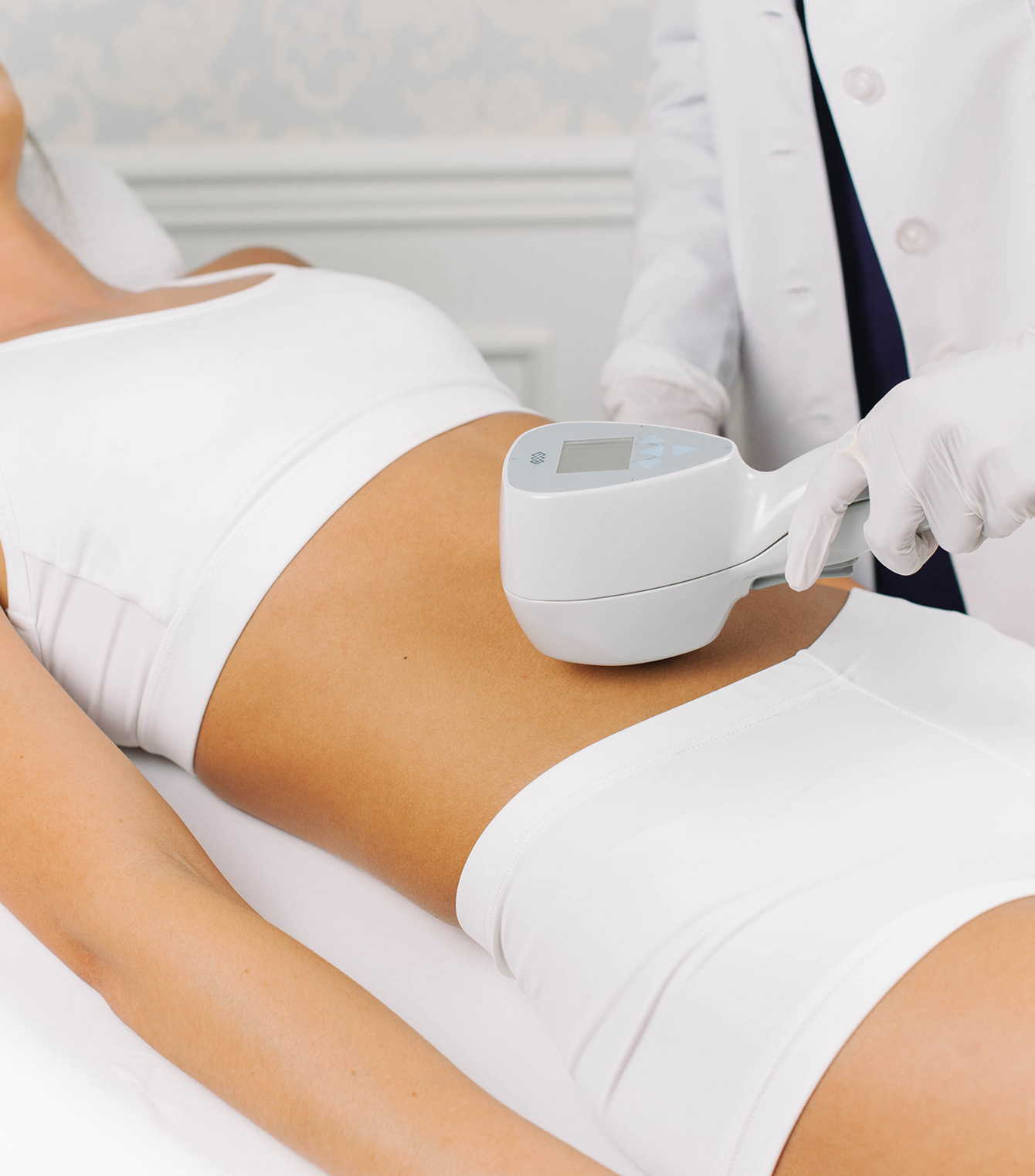 Patient receiving Exilis Ultra