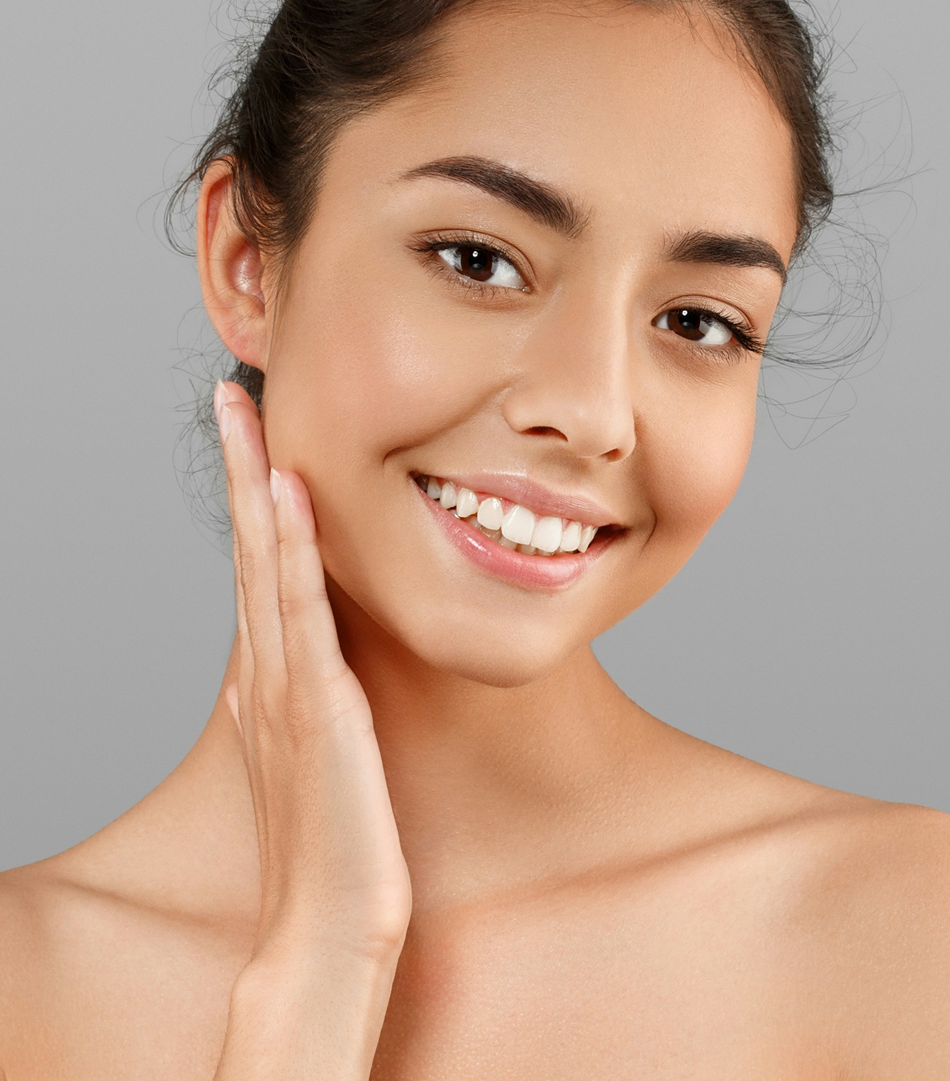 Woma who received Teeth Whitening