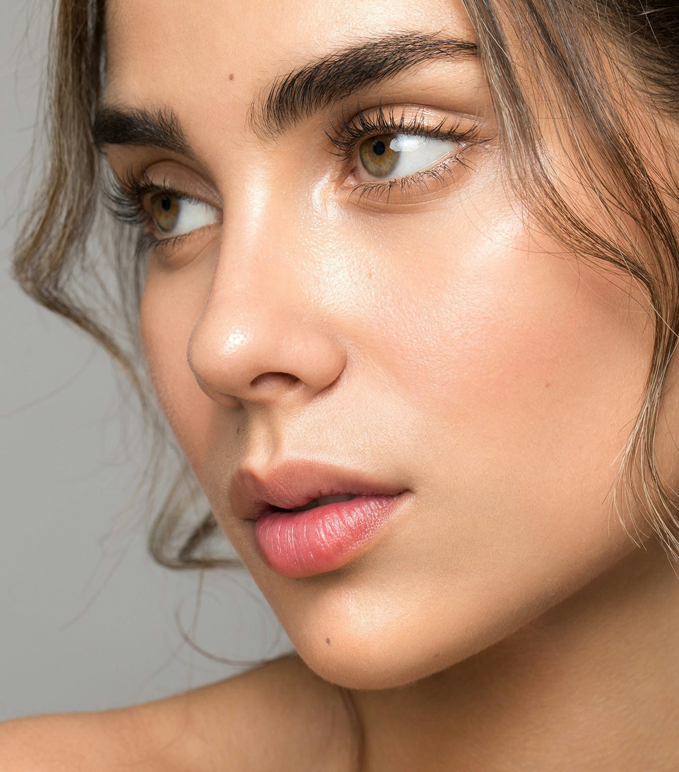 woman with lip injections