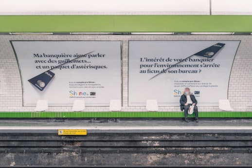 Affiches de pub : quelle empreinte carbone ?