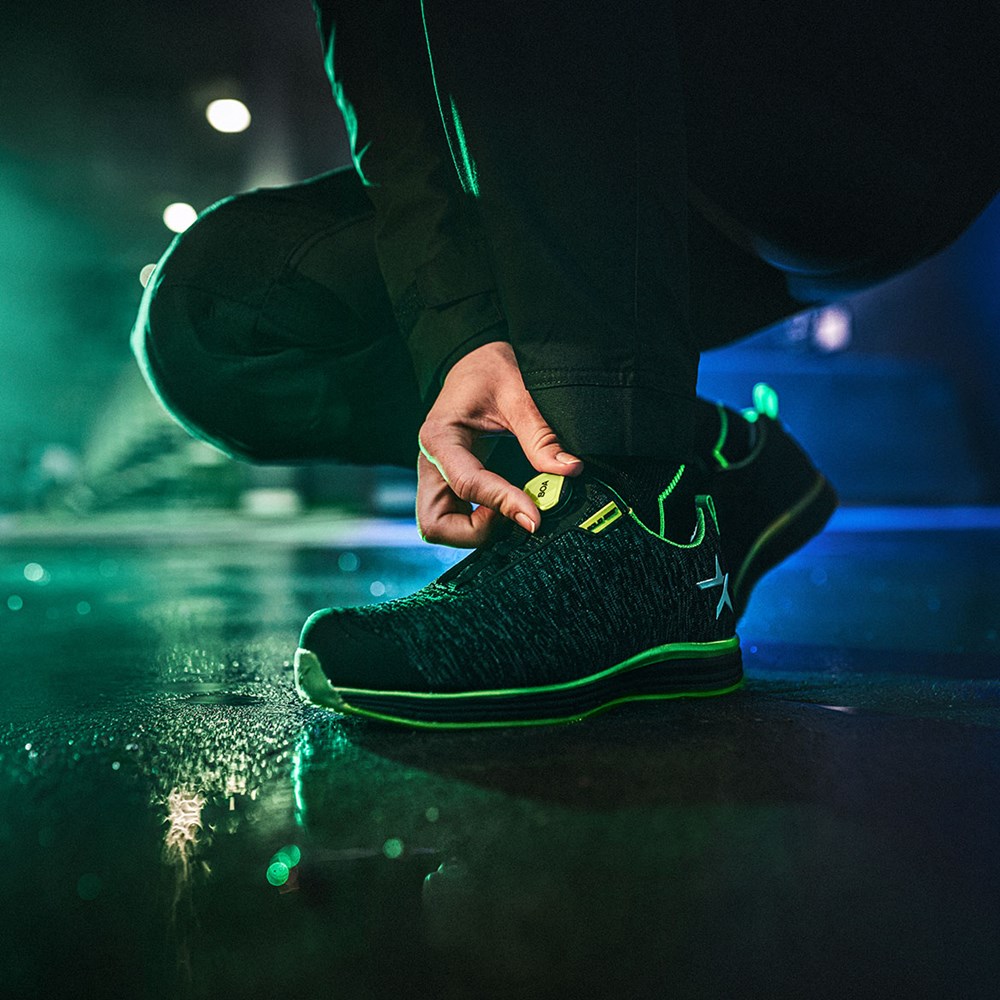 light comfortable work shoes