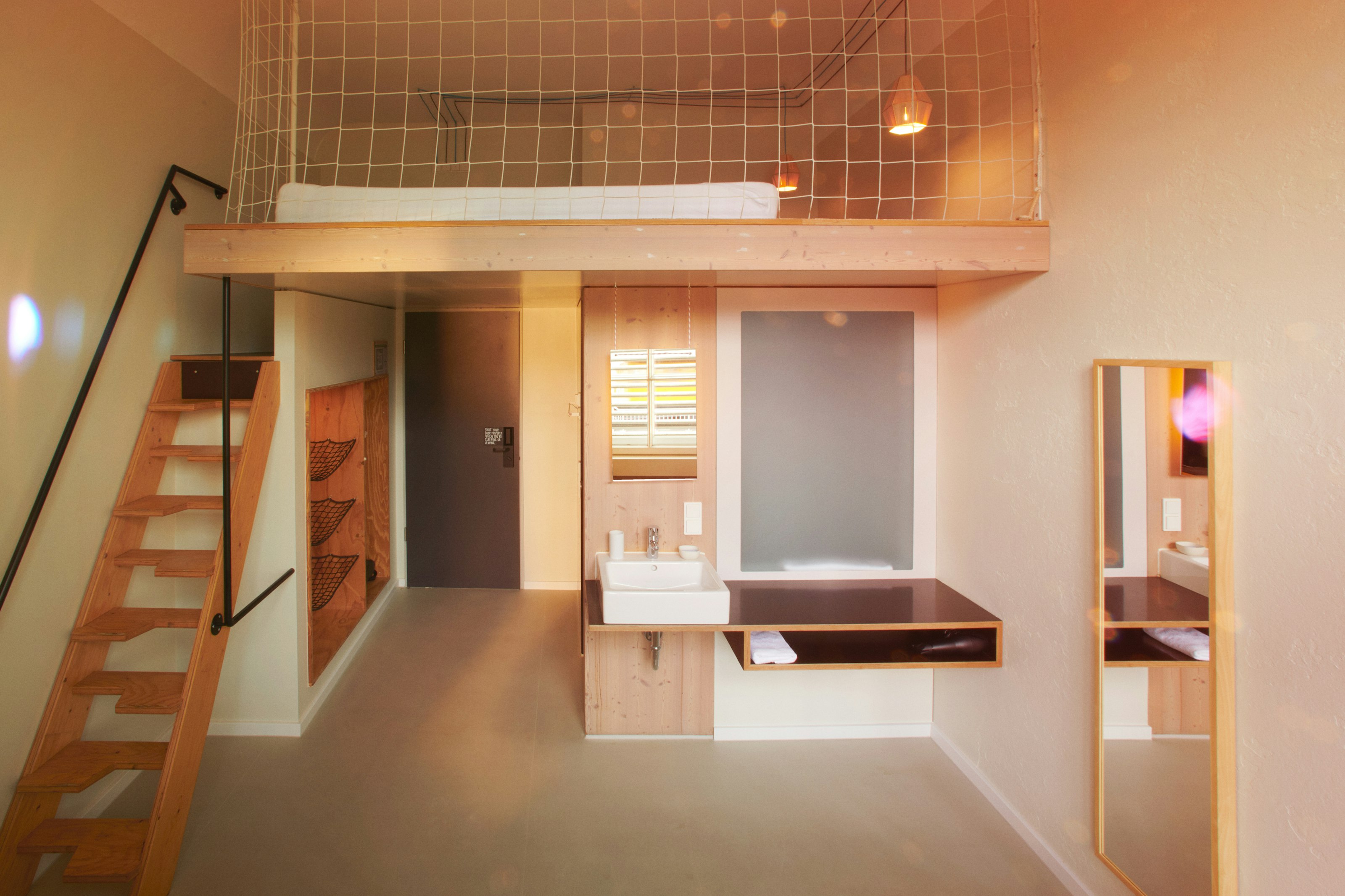 Loft Rroom Loft Room - Michelberger Hotel