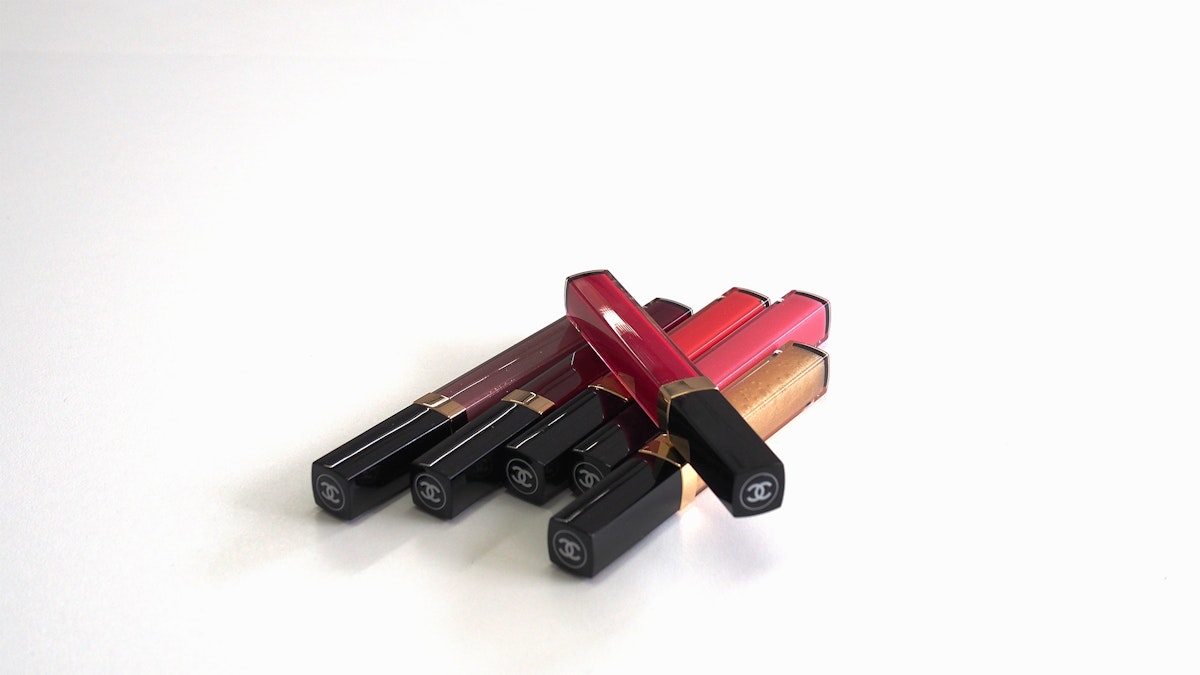 Makeup review: We test out Chanel's new lipgloss Rouge Coco colours