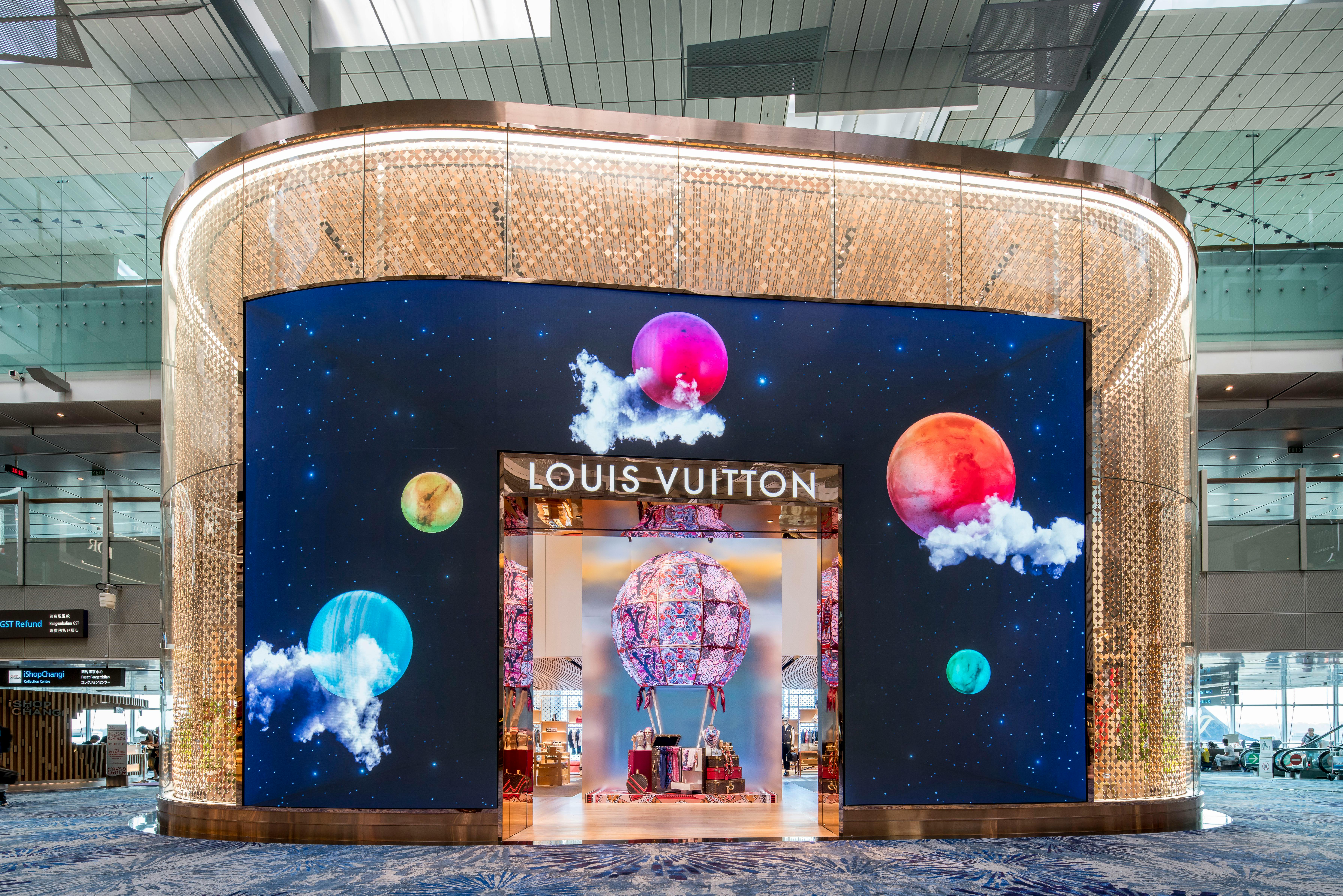 Louis Vuitton Singapore  Singapore, Singapore changi airport