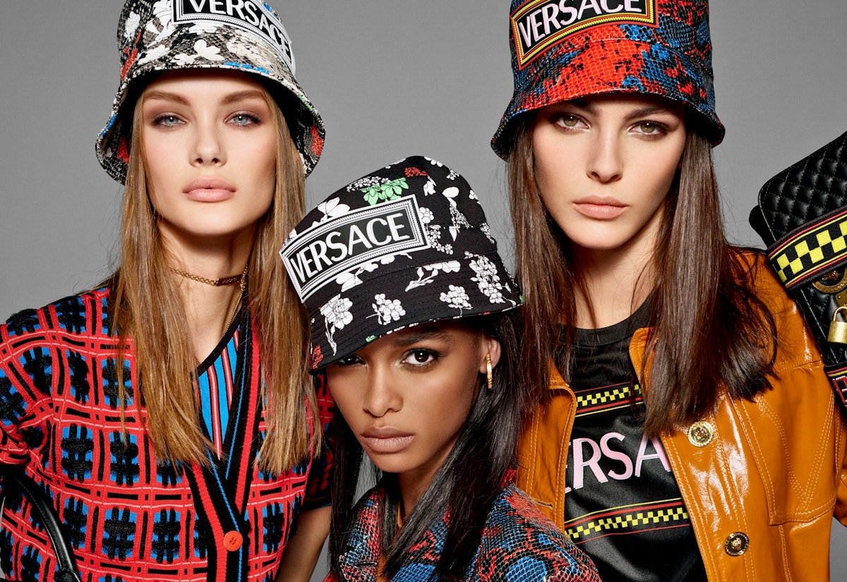 Versace Models Bella Hadid, Irina Shayk & More Top Models Star in Versace SS19 ...