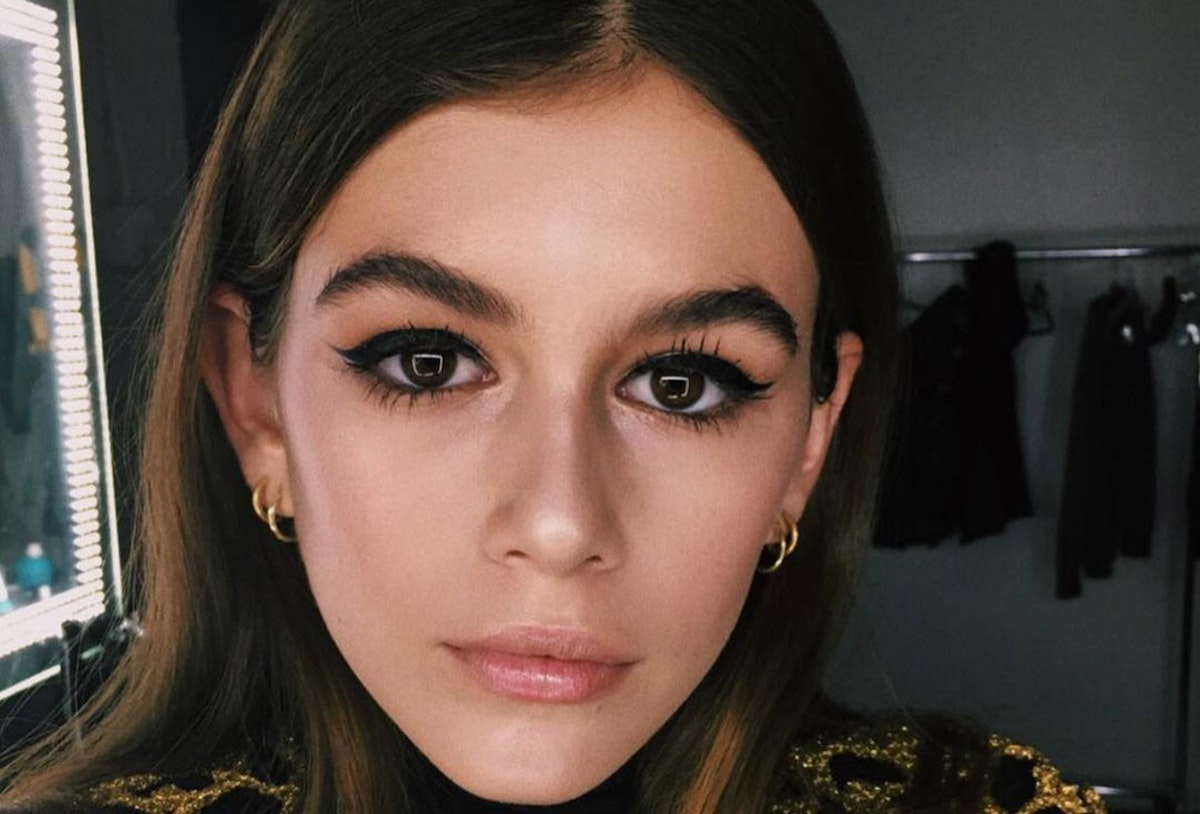 How To Shape Your Eyebrows At Home According To A Makeup Artist L