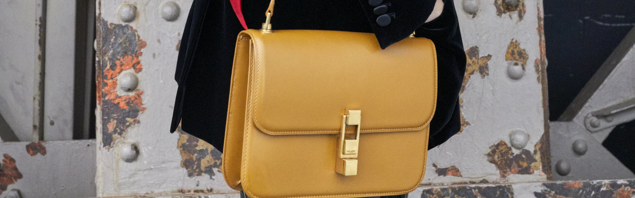 Saint Laurent S Carre Bag Is An Exercise In Restrained Elegance L Officiel Singapore Saint Laurent S Carre Bag Is An Exercise In Restrained Elegance L Officiel Singapore