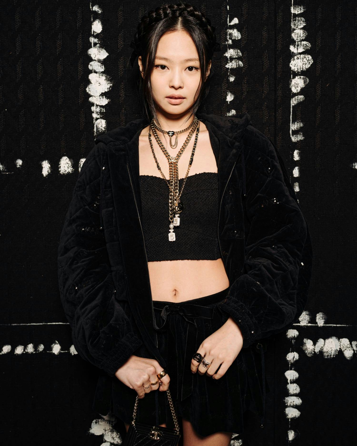 BLACKPINK Jennie Attends Chanel SS22 Paris Show