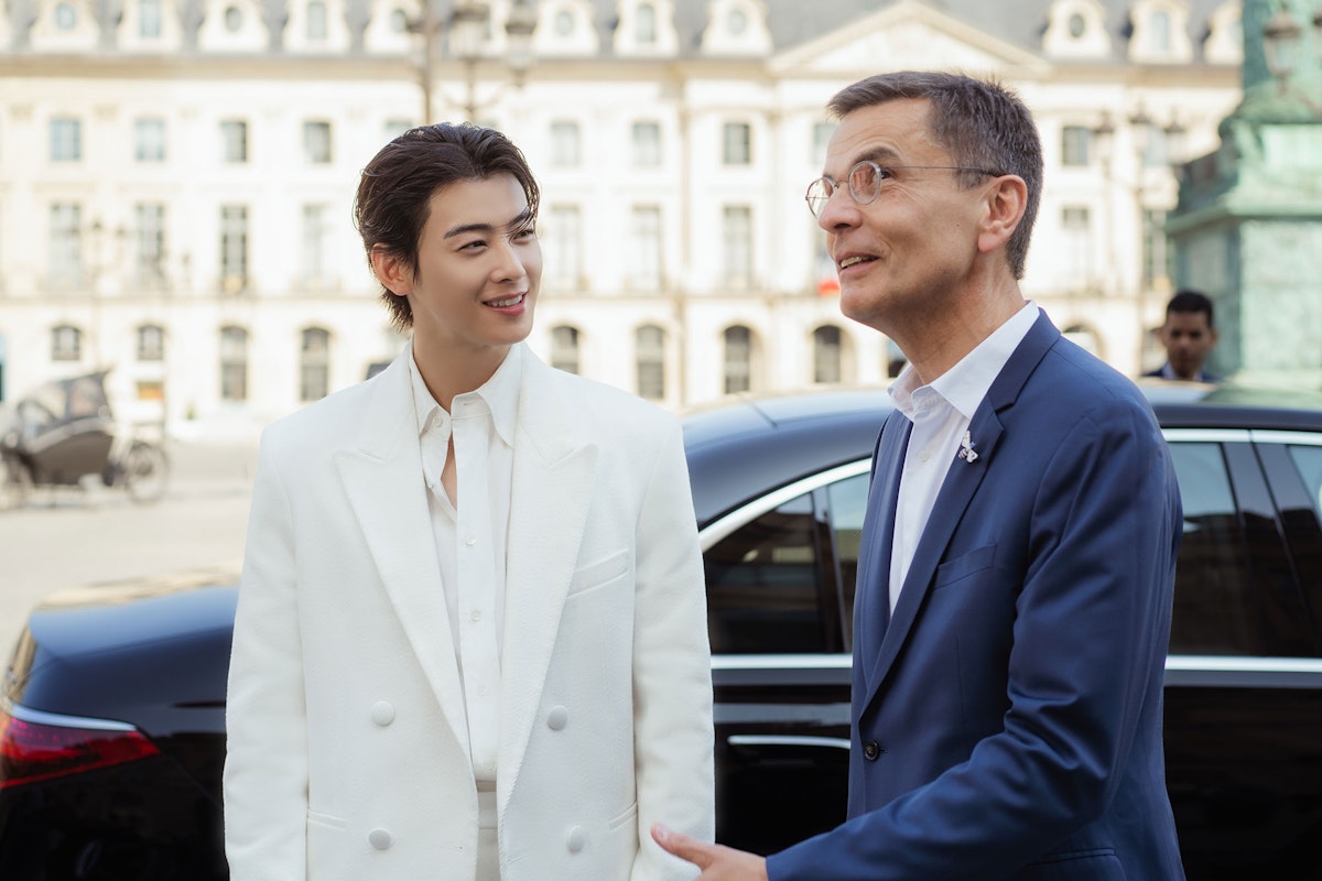 Inside ASTRO's Cha Eun-woo's First Visit to 12 Vendôme with Chaumet