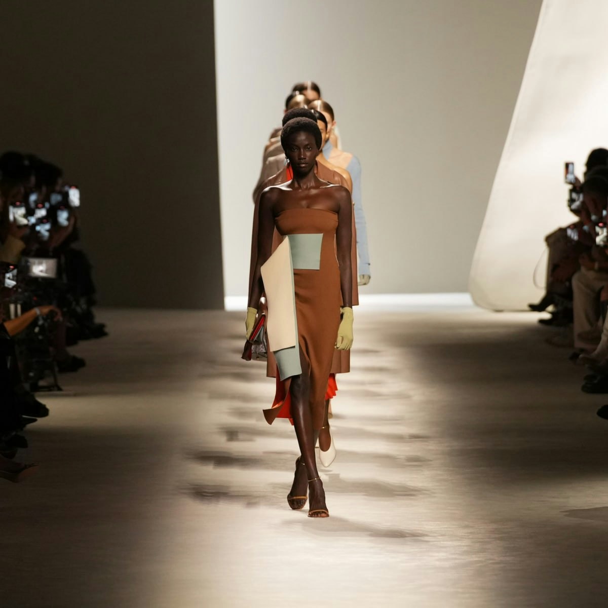 Fendi Finds Freedom in Comfort For Its Spring/Summer 2024 Show