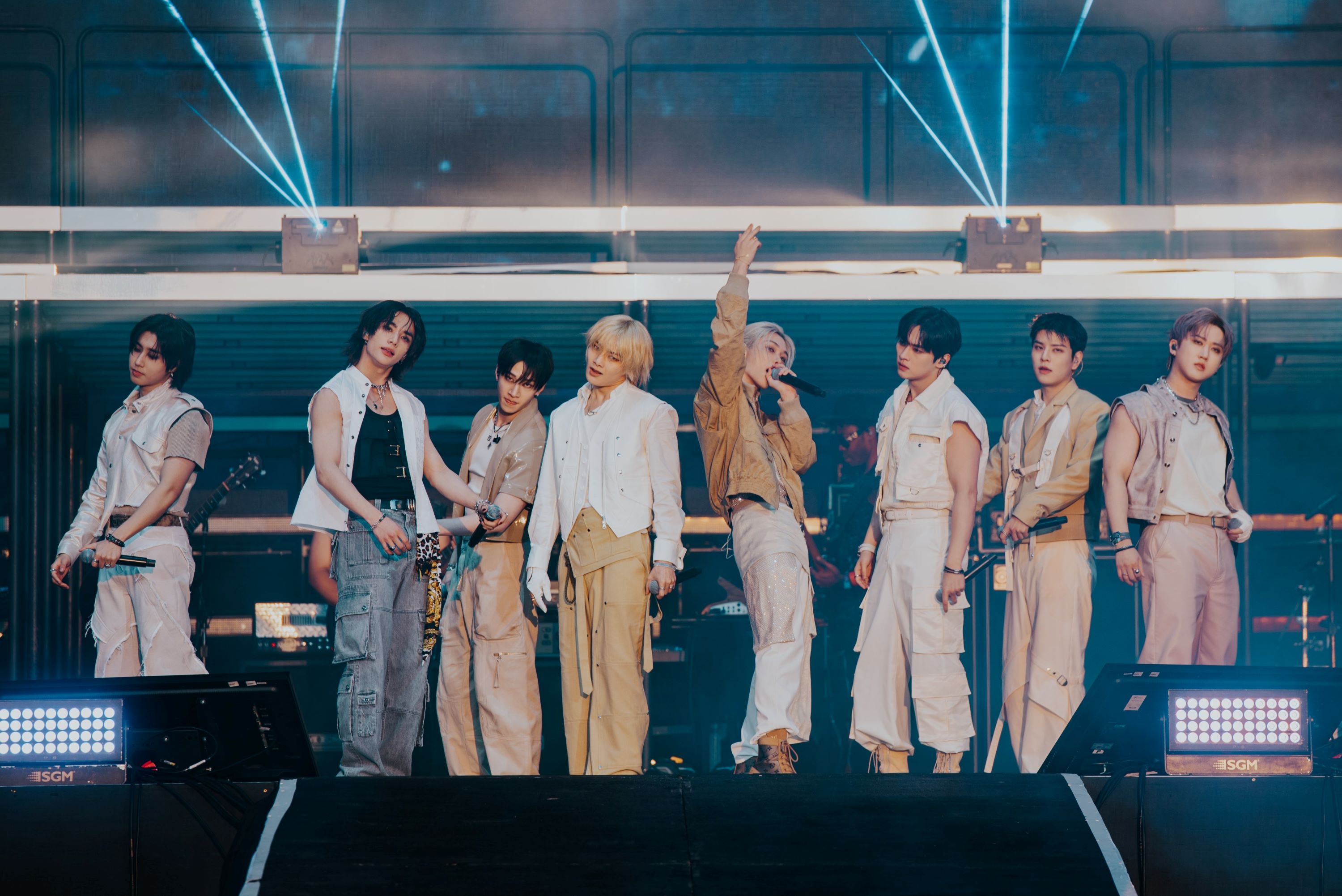 straykids アイエン　SUPERSTAR LONDON Stray Kids Wow Thousands With Debut at BST Hyde Park Festival 2024
