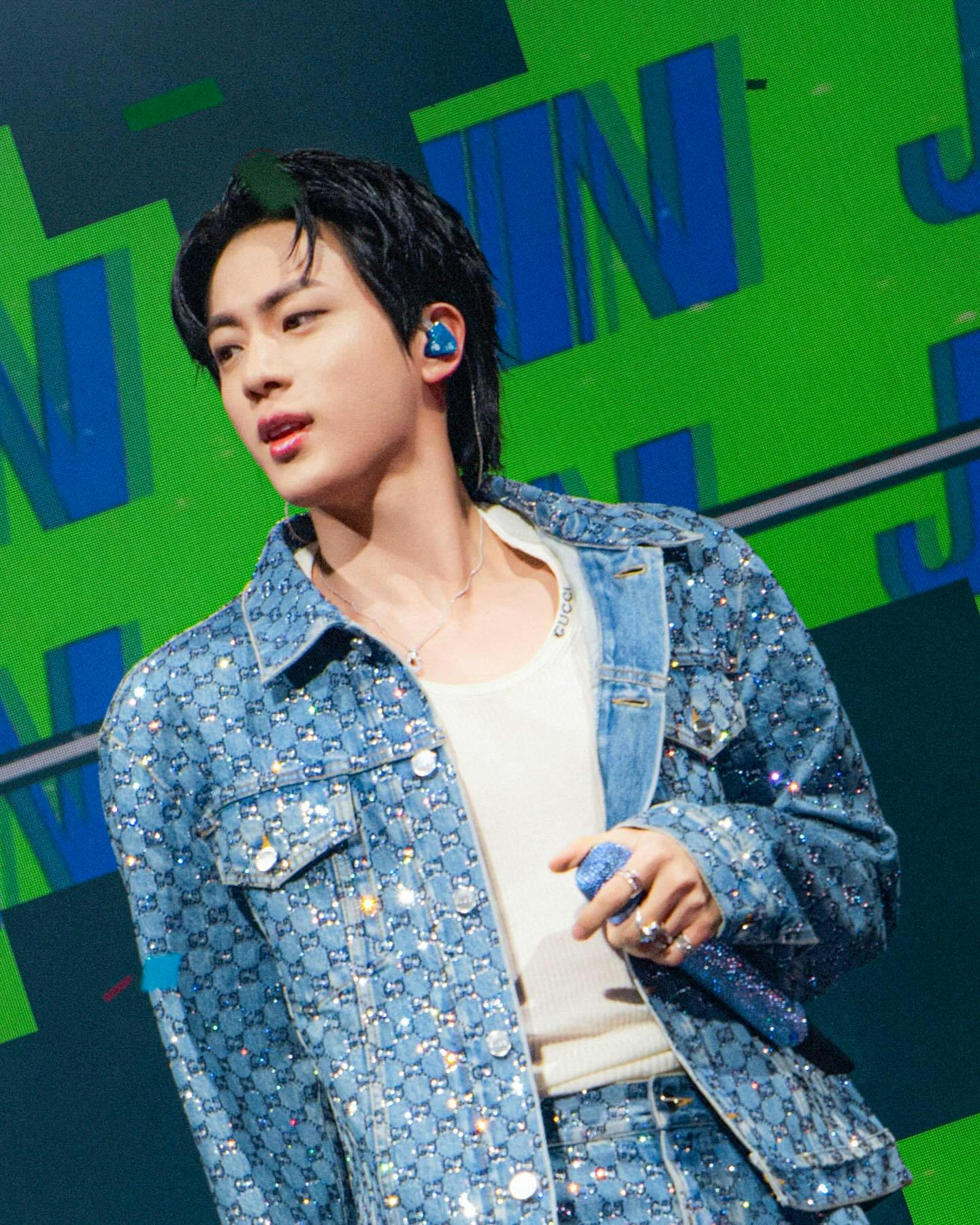 BTS Jin Finishes His Tour on a High in Gucci Looks BTS Jin Finishes His Tour on a High in Gucci Looks