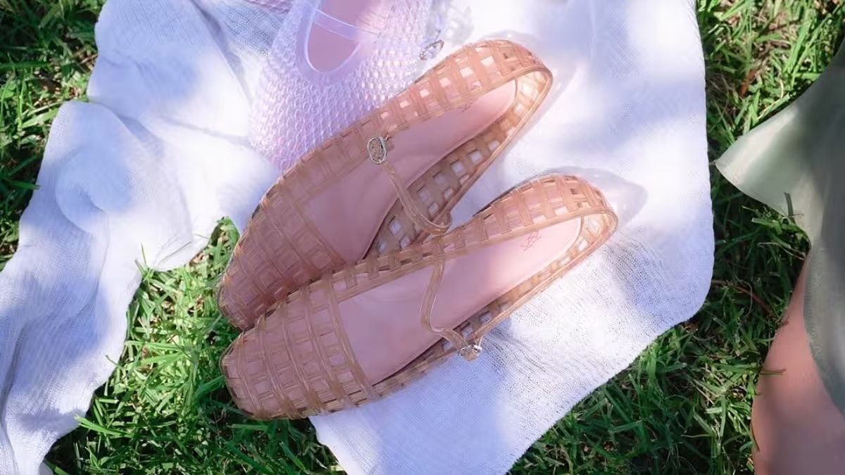 5 Korean Jelly Shoe Brands You'll Fall in Love With This Summer