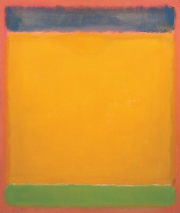 La foto inquadra la pittura astratta "Untitled (Blue, Yellow, Green on Red)" di Mark Rothko. Una tela sfumata arancione con una striscia di colore blu nella parte superiore ed una verde nella parte inferiore.