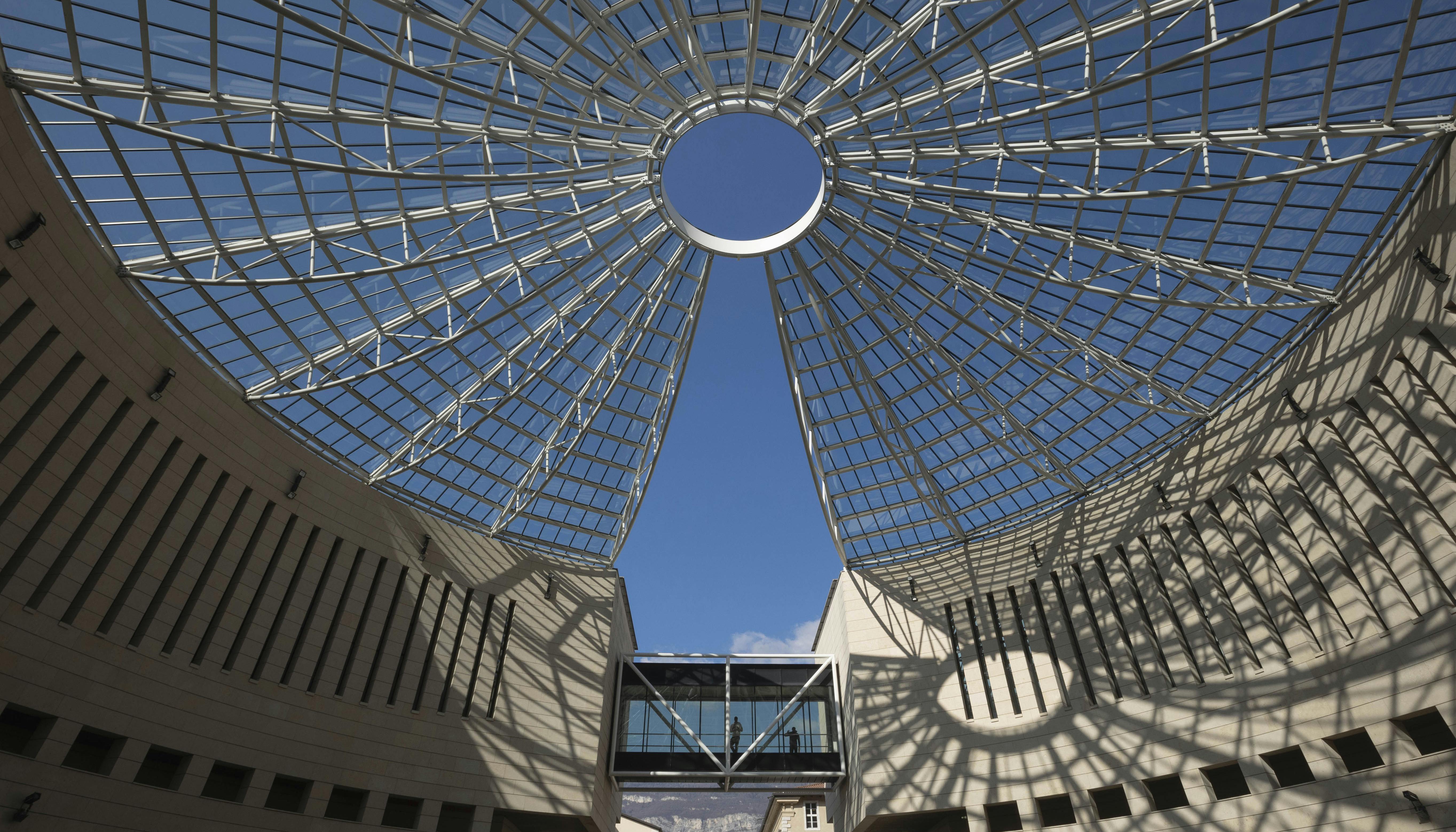 Cupola esterna del MART, Museo di Arte Moderna e Contemporanea di Rovereto e Trento.