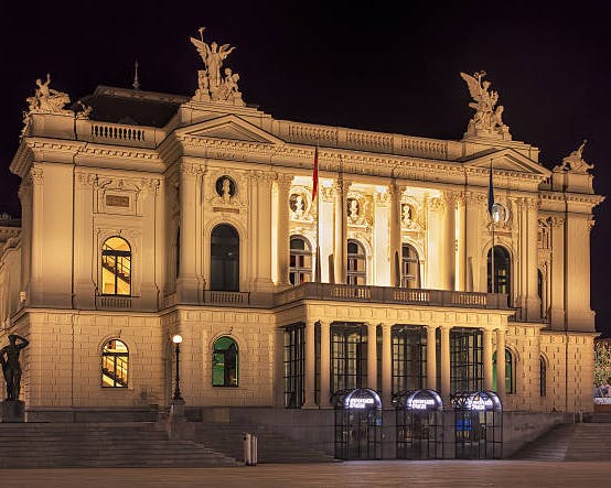 Teatro di Zurigo fotografia della facciata