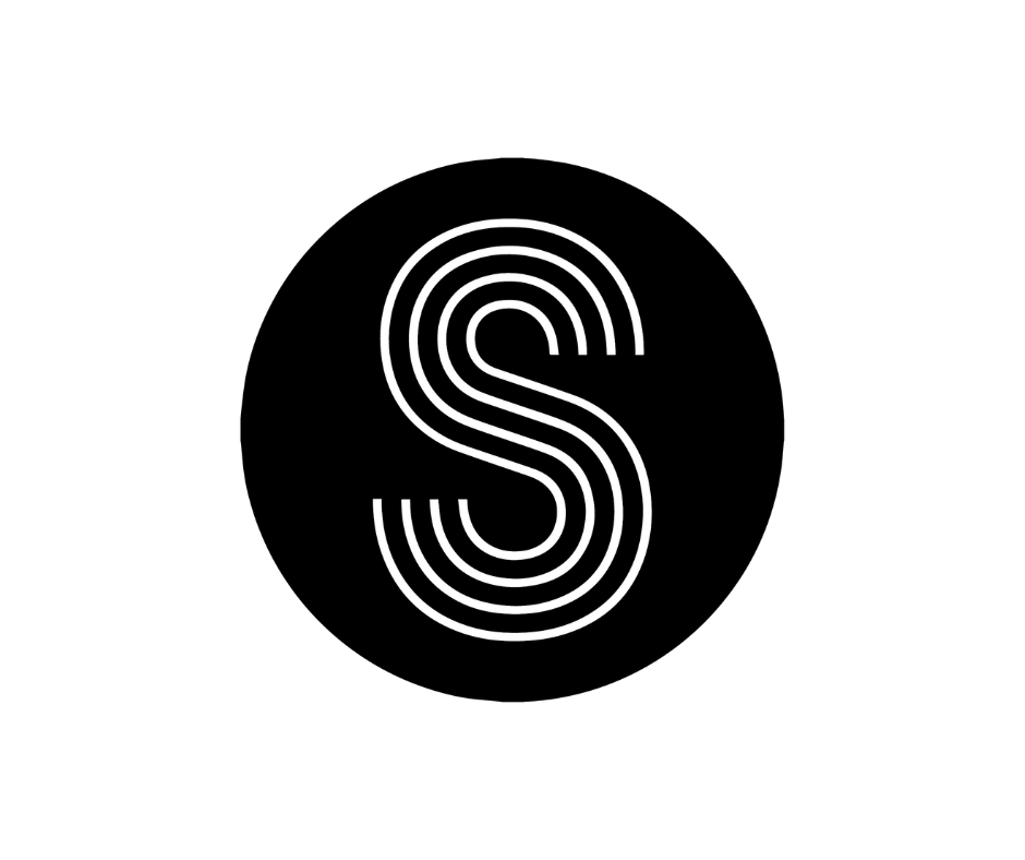 Logo formato da un cerchio nero con una S bianca al centro
