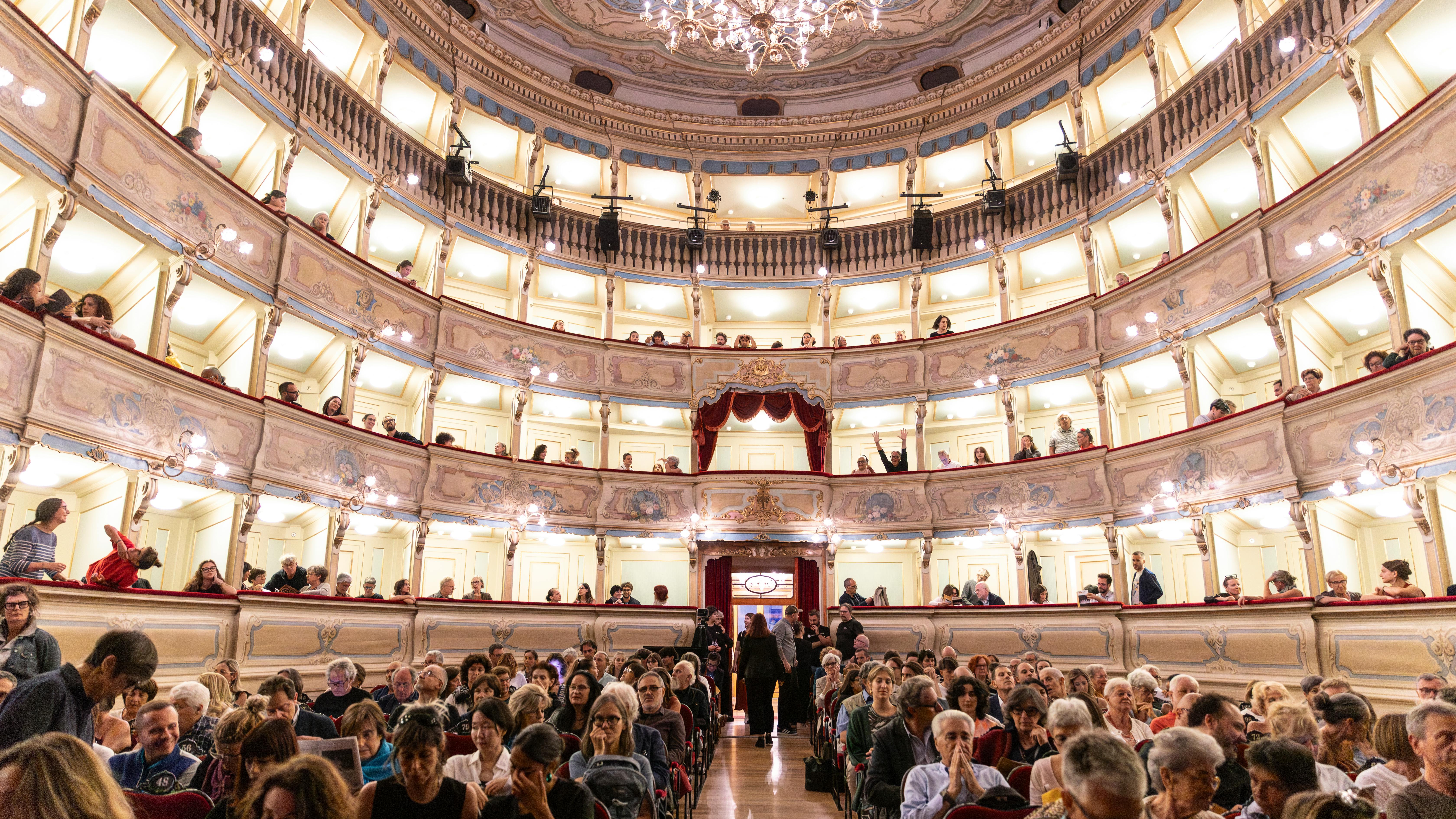 Teatro Zandonai | ph Monia Pavoni Il pubblico del Teatro Zandonai