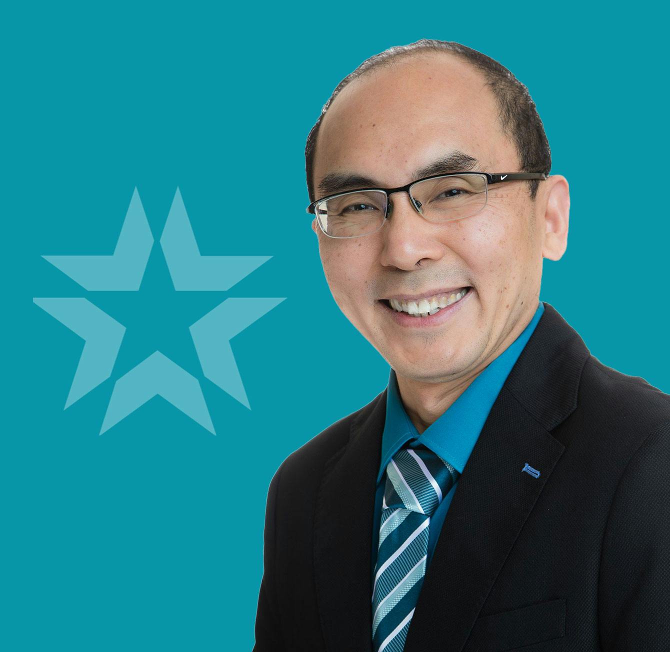 Dr. kai wang with blue background