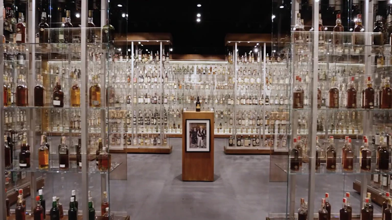 De Valentino Zagatti Collection, een privémuseum met ruim drieduizend whiskyflessen