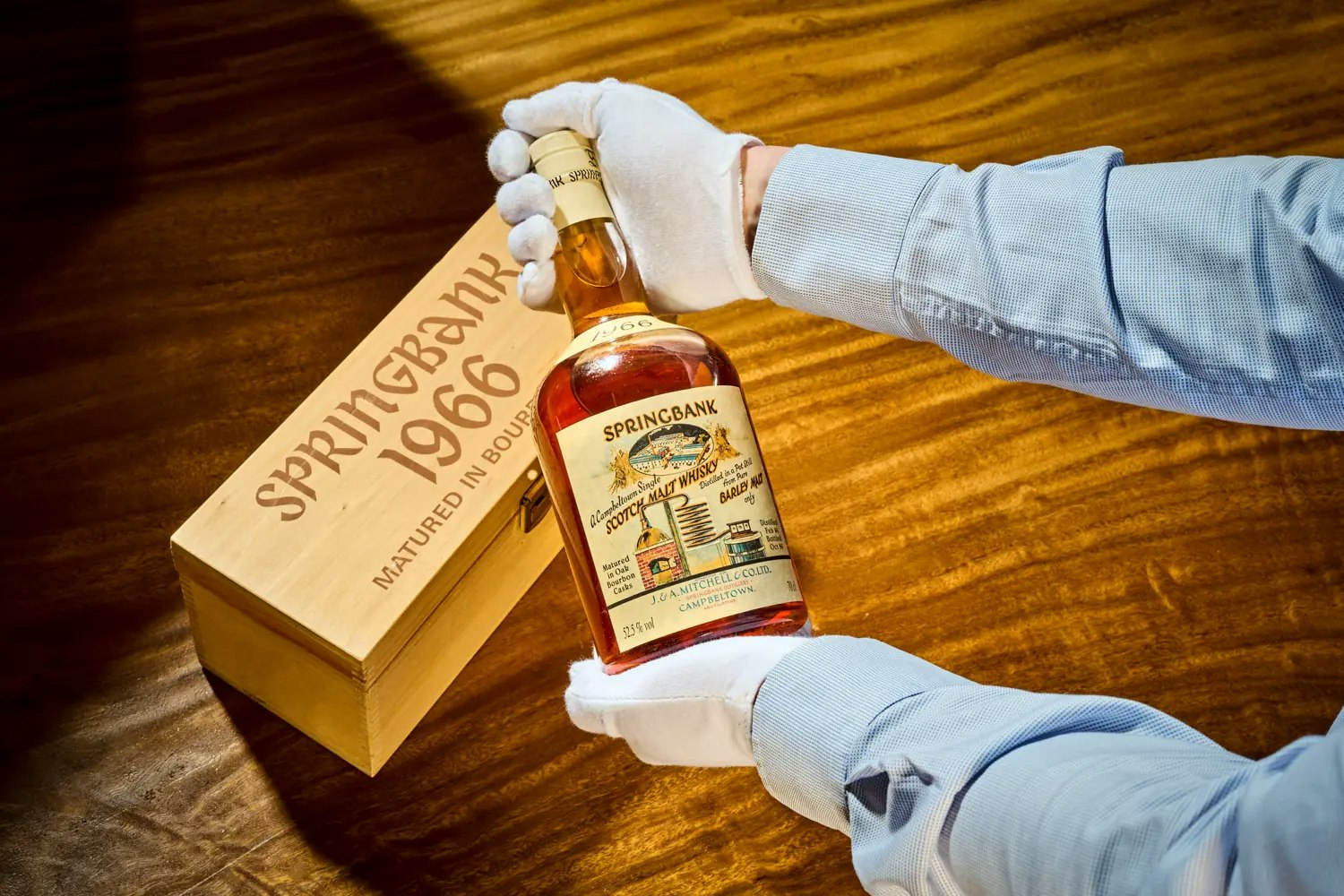 Bottling and labelling detail
