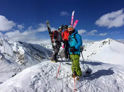 Flexible Freeride and Ski Touring days around Gudauri
