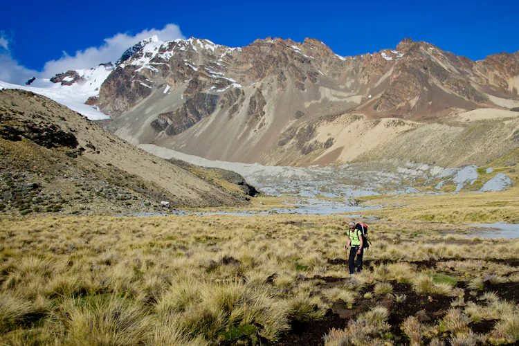 Cordillera Apolobamba, 19-day expedition in Bolivia