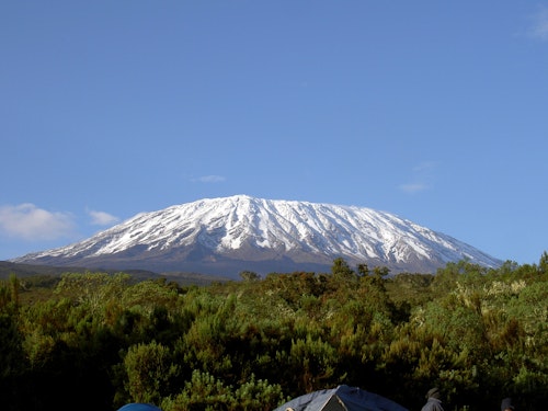 Kilimanjaro and Safari Package: 6 days via Machame + 2 Safari days