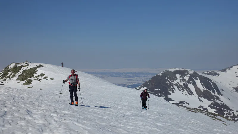 Ski-Touring-Deep-Wild-Scandinavia-37
